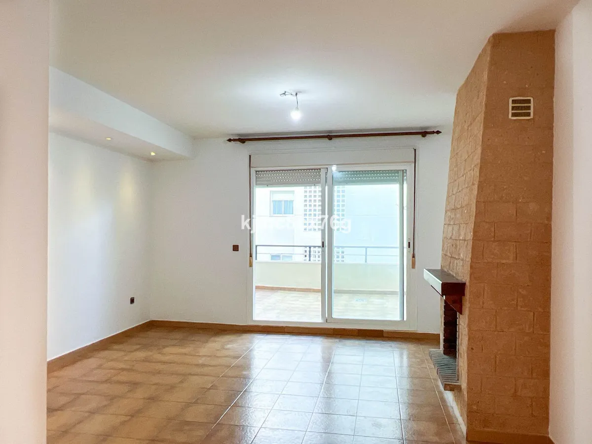 ee60d886-1ec7-44ca-937c-2b2ef216f570