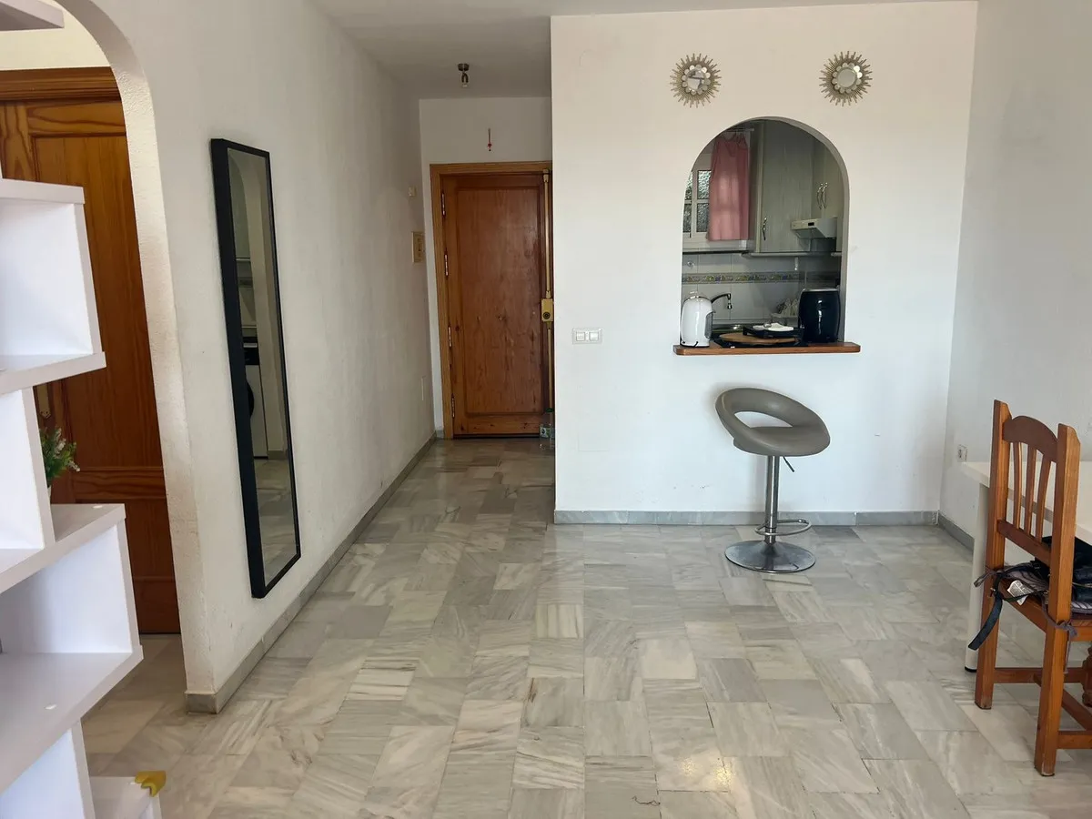 83fbfe25-7c8d-4da7-951e-cd520fbc521e