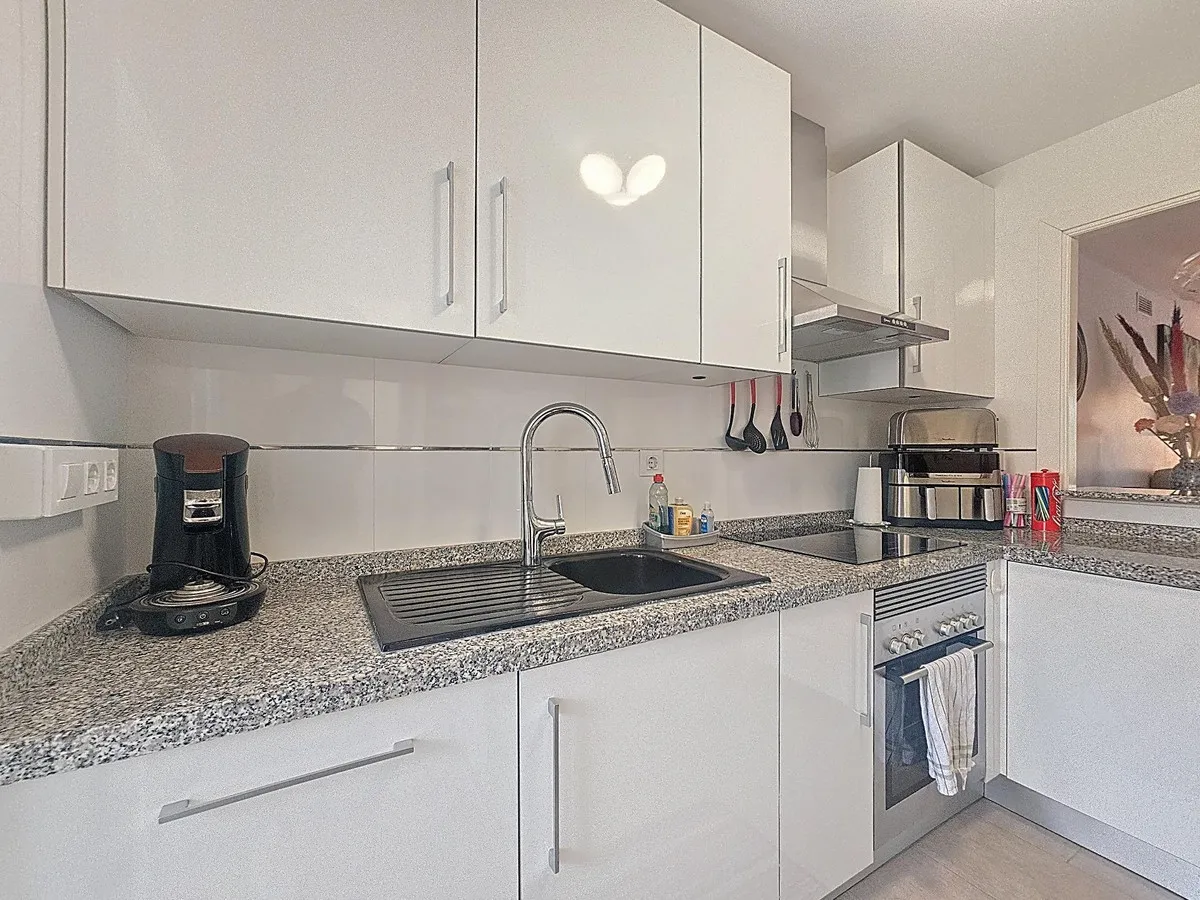 22dac046-7f1e-4a9e-8122-ec52cc684a63