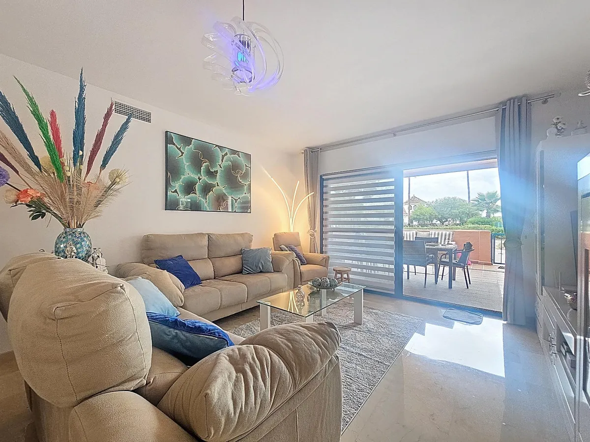 35296b44-3a67-413b-8e0d-8c402ff40057