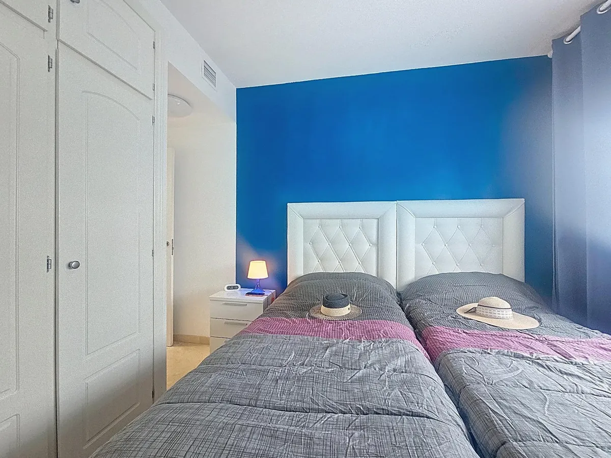 52c61f5f-bb13-44a6-9e81-4f7db94ec44d