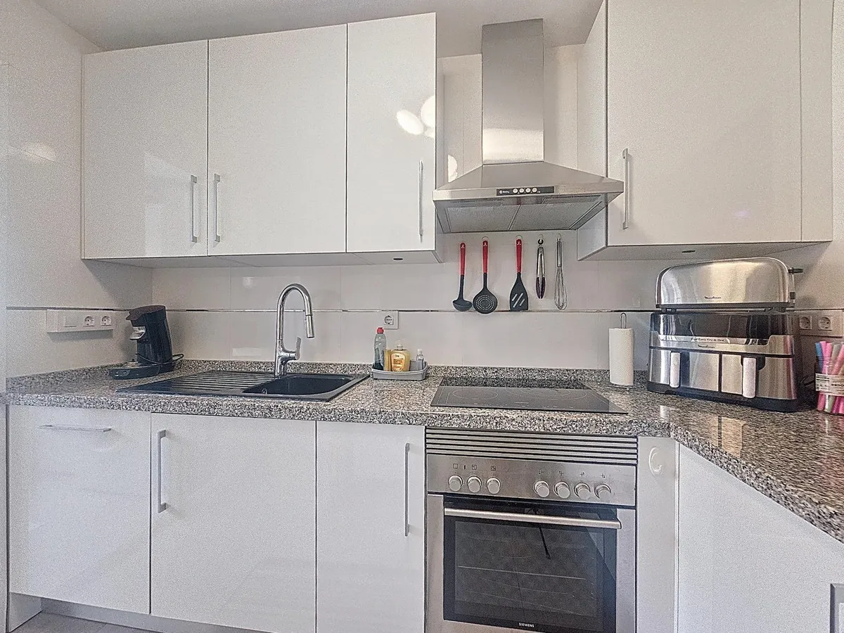 89b71fd6-d01c-46f3-abbe-6a3cbd630dad