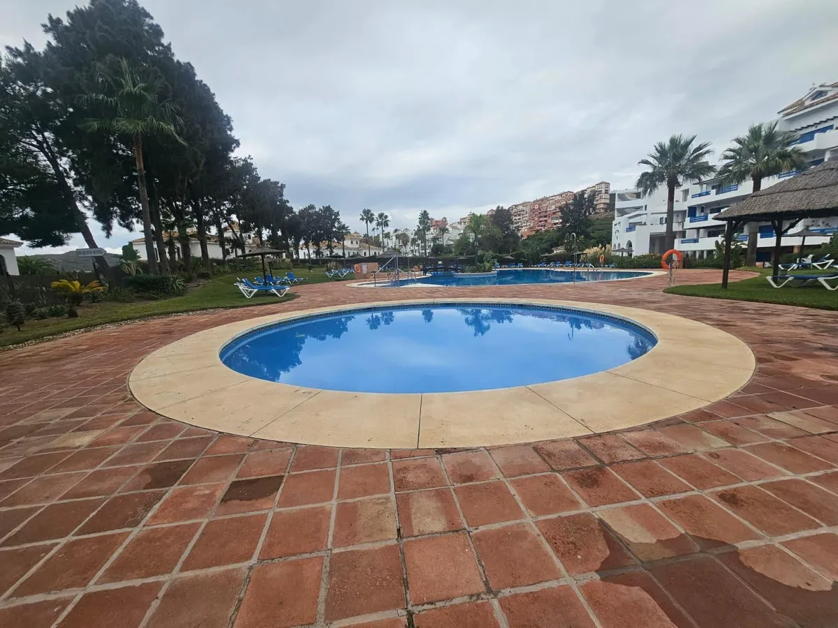 c308b7a8-a33a-403c-9b0c-5e27c426d293