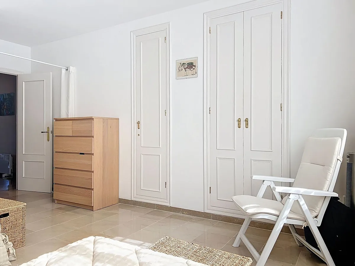 909b7bd8-4b30-4851-9728-18a301b0f3b3