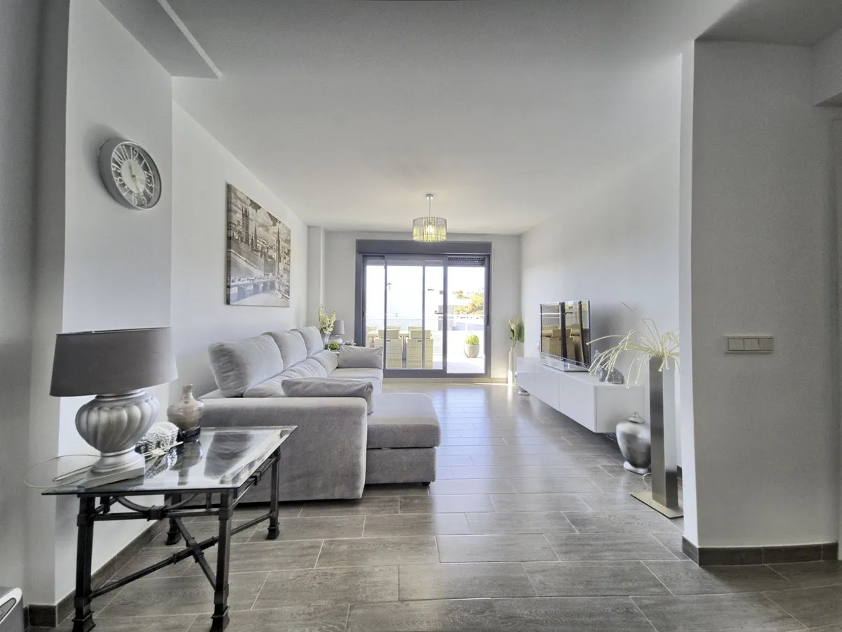 03eef407-ead2-48cc-901c-69ad03078cc1