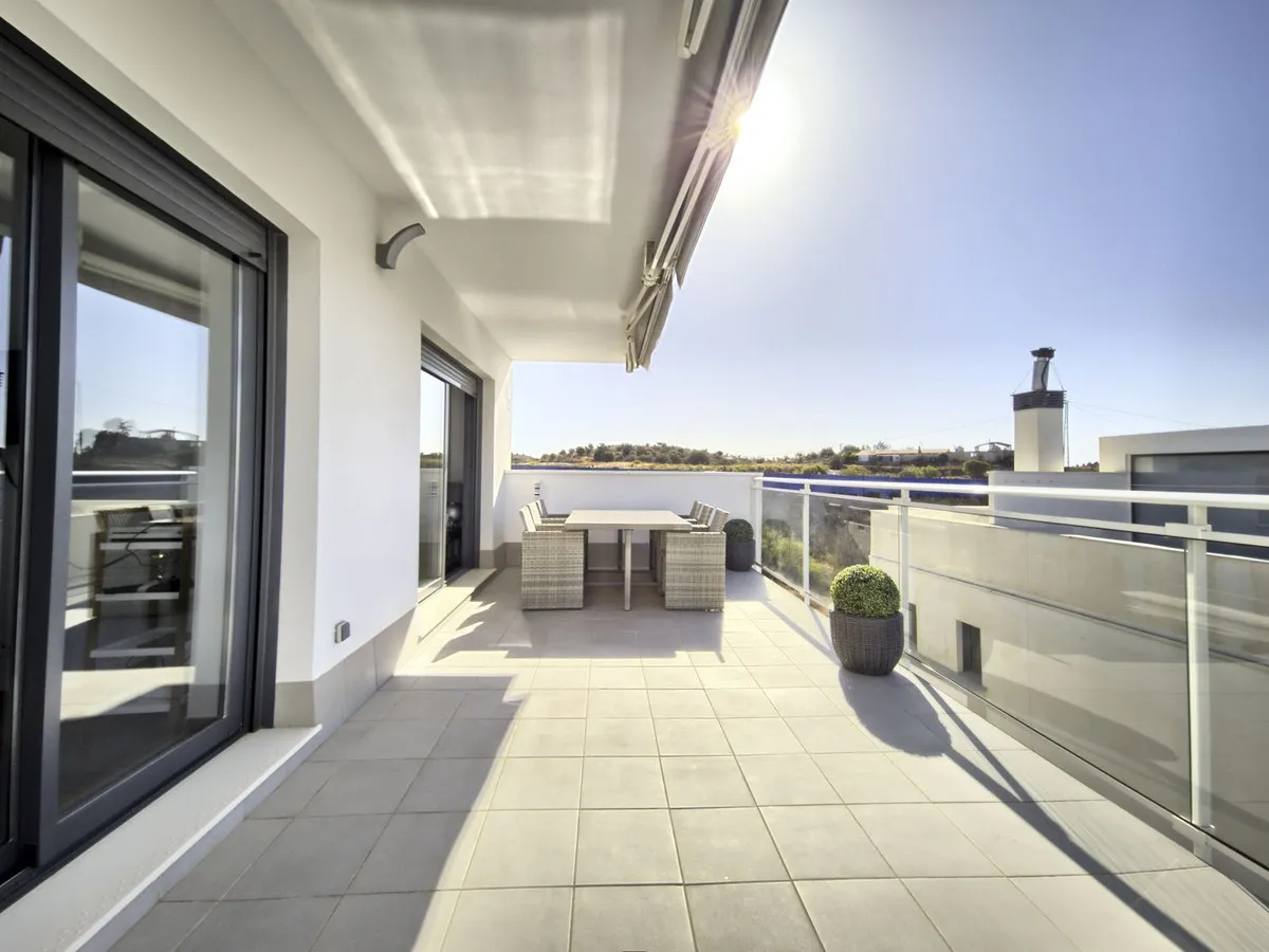 5f036fd7-3e28-4c3a-9c52-a6599ef72d5f