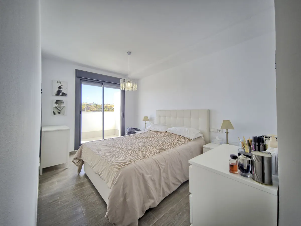 b71b8b1b-bac9-463b-b60a-3b98f760814b