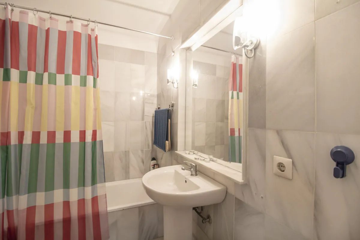 4ba362e1-4aec-4fb1-85ef-3c8f8c6891ff