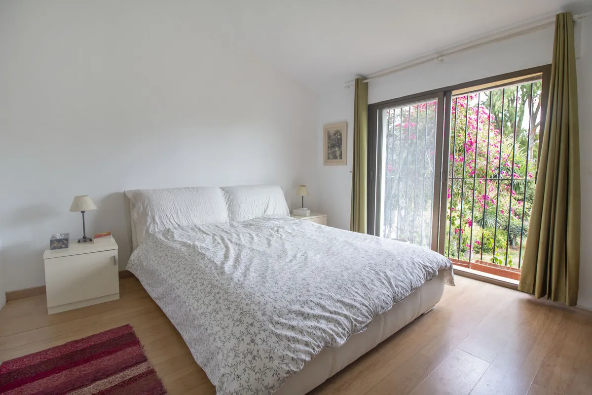 65be83b9-690f-4366-a231-1e112b3a53c1