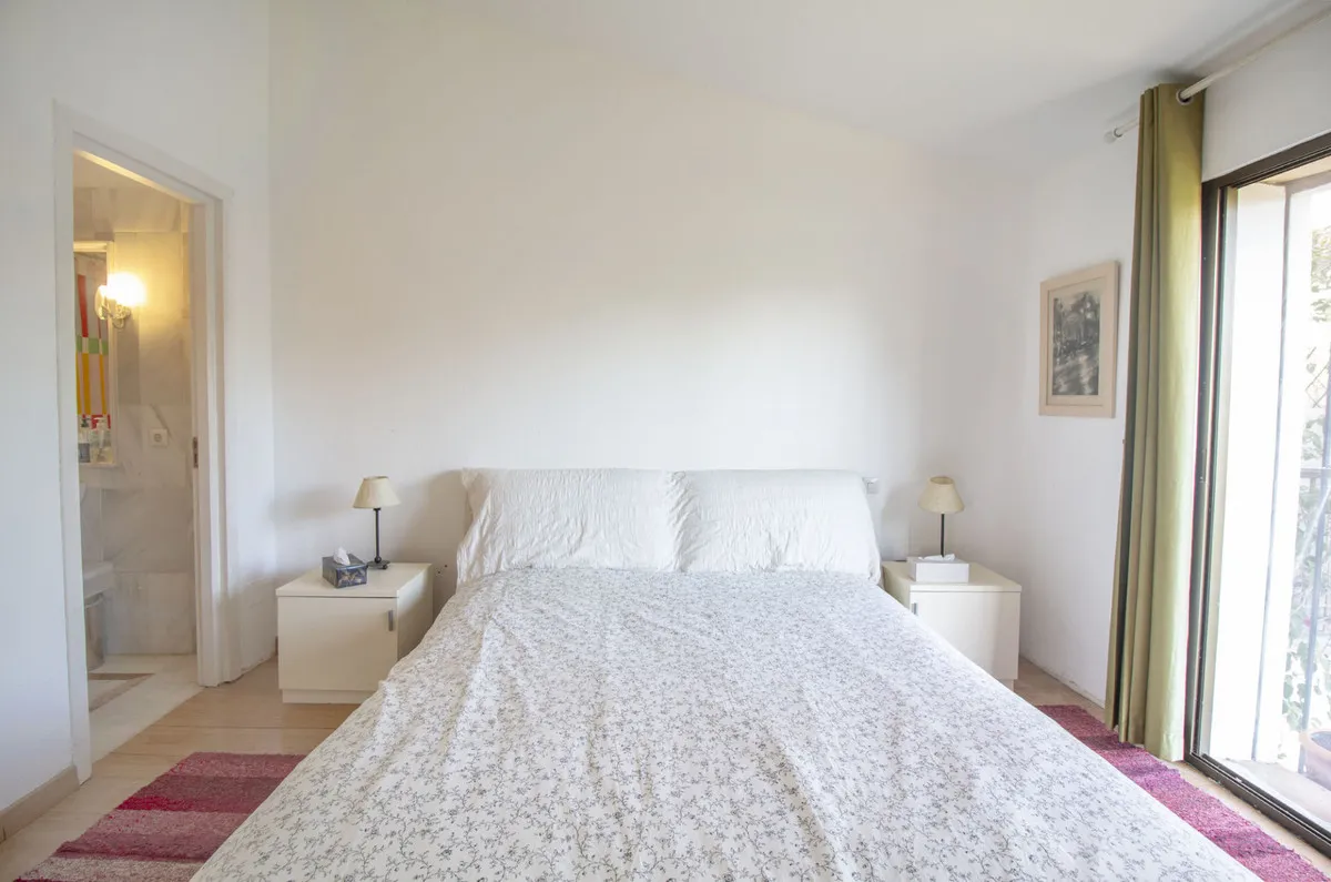 805e140f-6da1-4ee1-ba14-32c287ea60fe