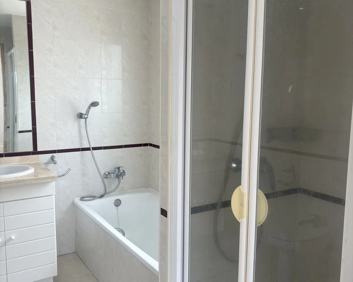 77cfdb84-0cf3-4ed1-aa6e-3c59f0d2643b