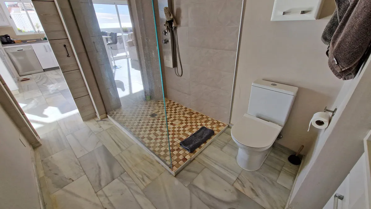 1d4e5387-059c-4d9f-87e6-bbaf1715efc8