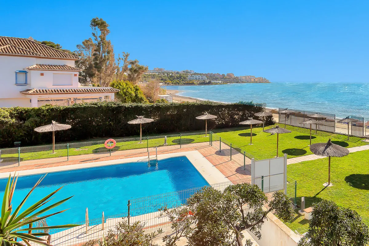 2768dd7c-1594-4395-ba4d-34d717caaa8a