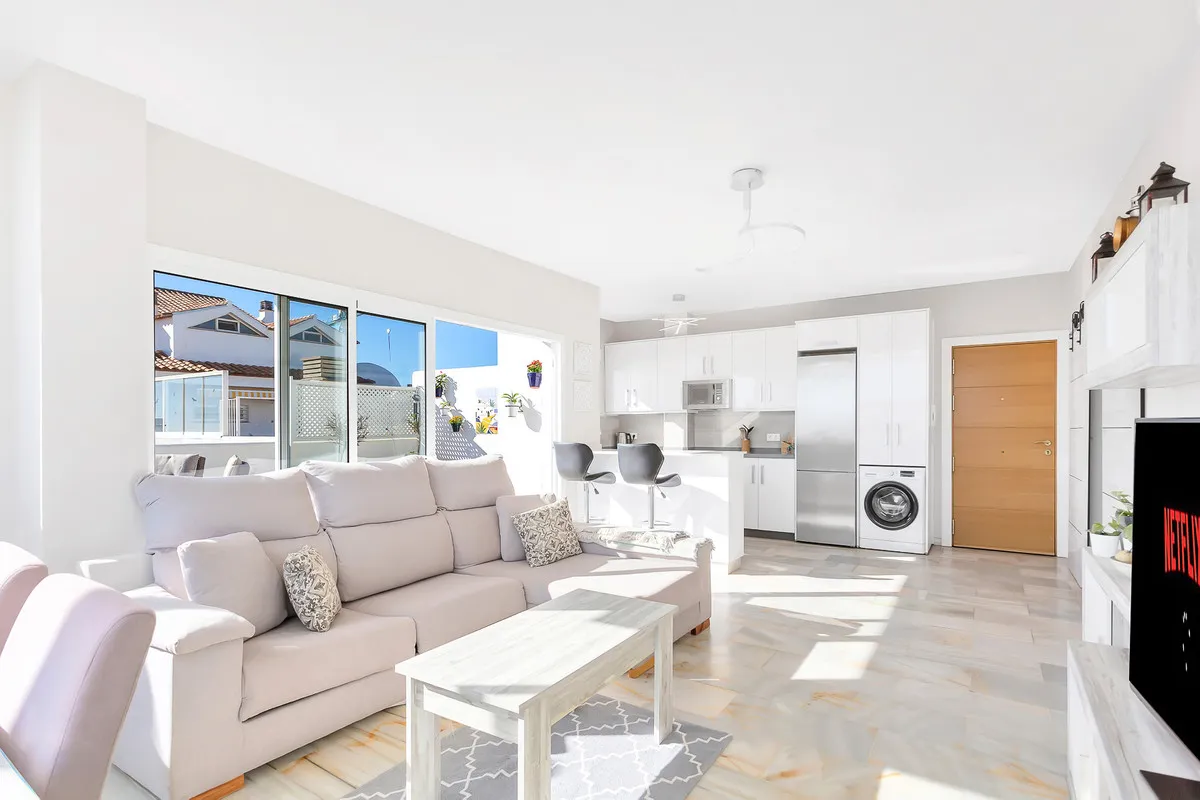 3a3ba5a8-8c0e-4c8c-954c-9e54fcdd966d