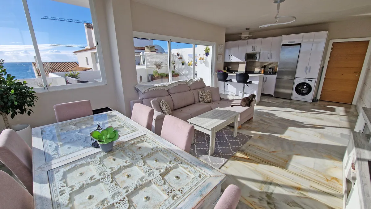 4038b898-a6dc-4cab-ad9e-d2a15184f25c