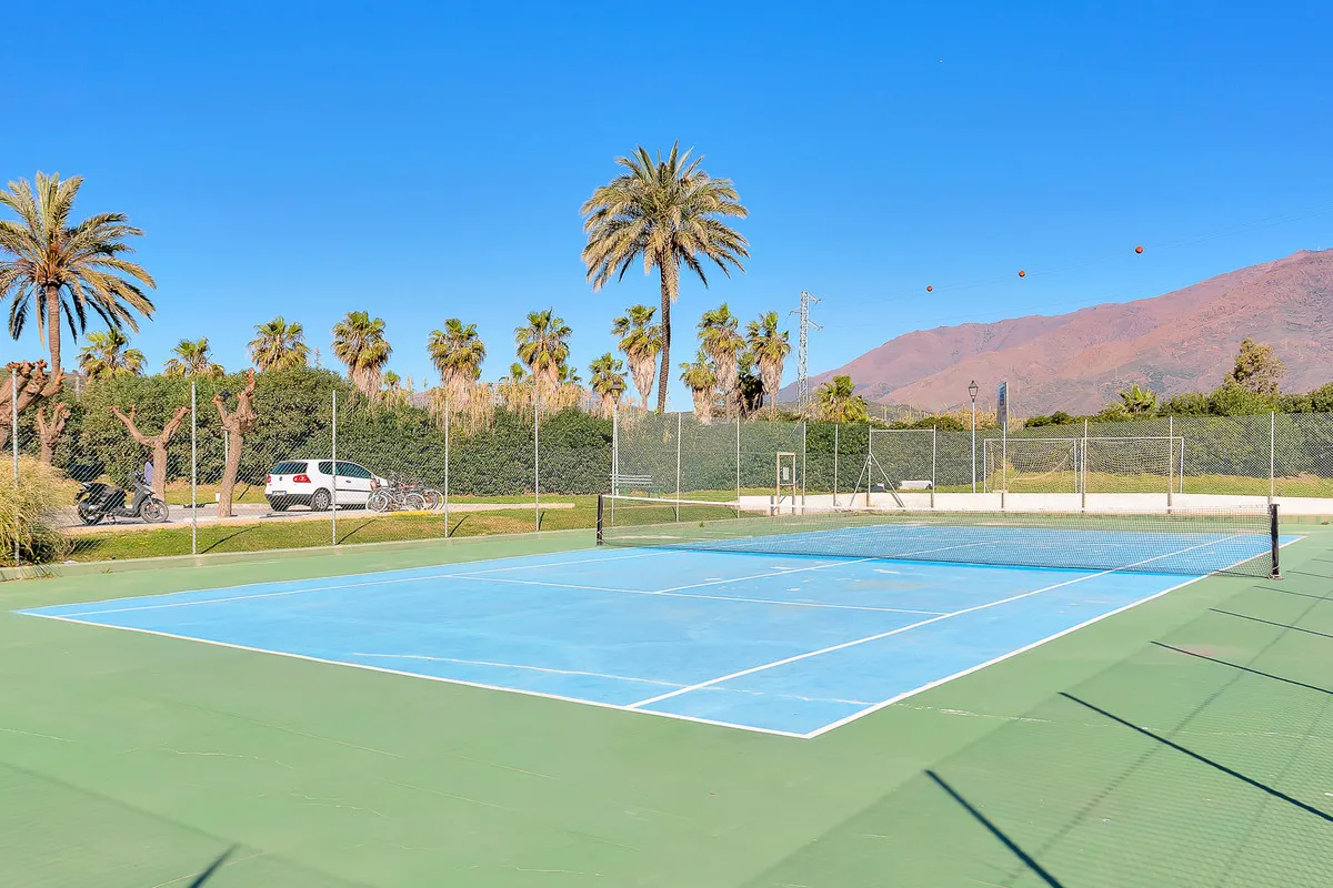 63de99ad-8f47-418a-8e4b-693054105e43