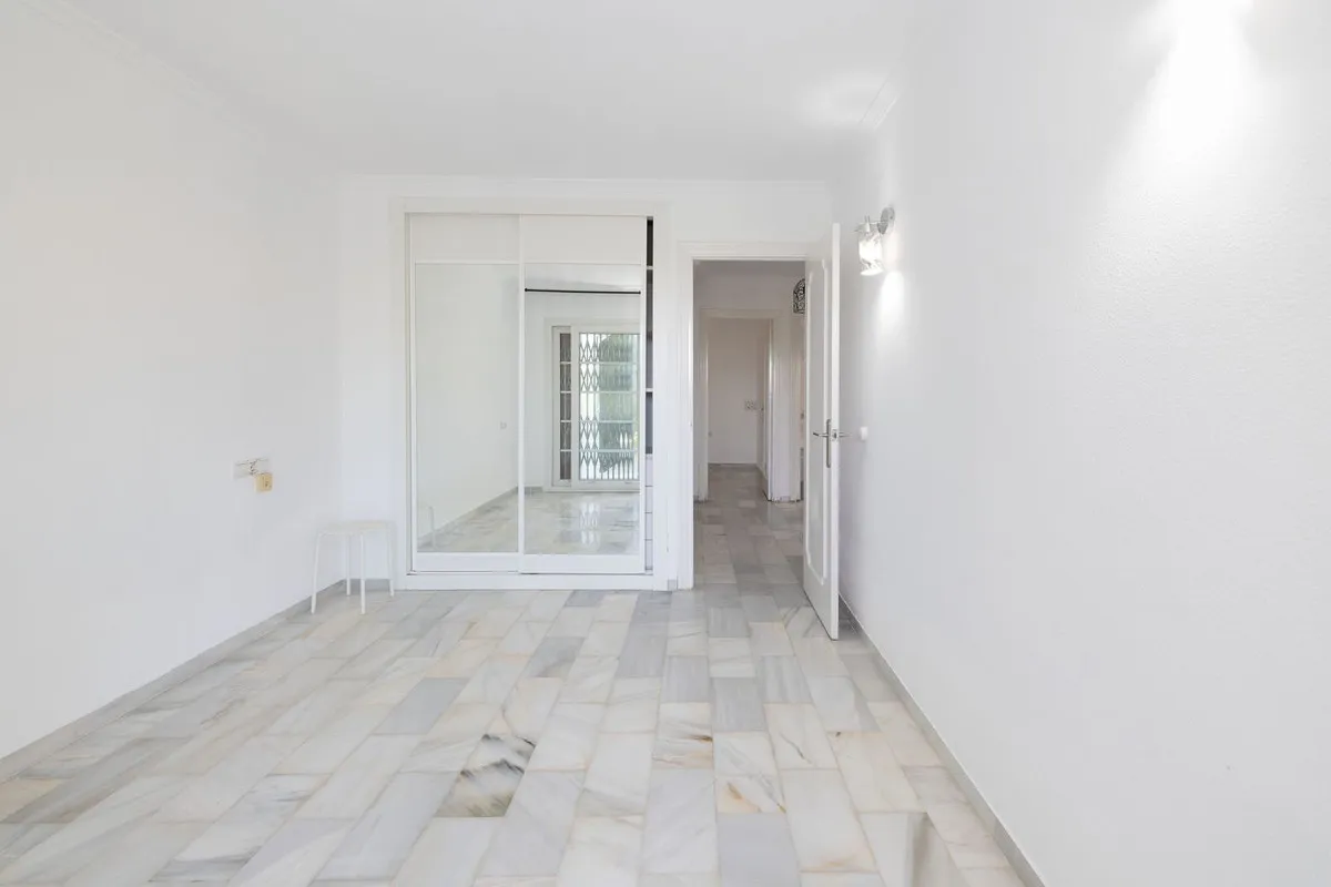 115a33d0-de4f-4e45-996b-e8b5b55572e8