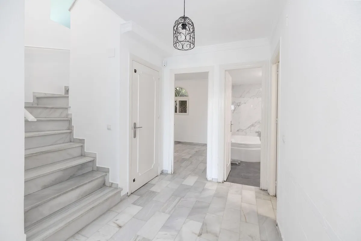 4a88cd86-cdfb-4c19-8c4f-403bfc508792