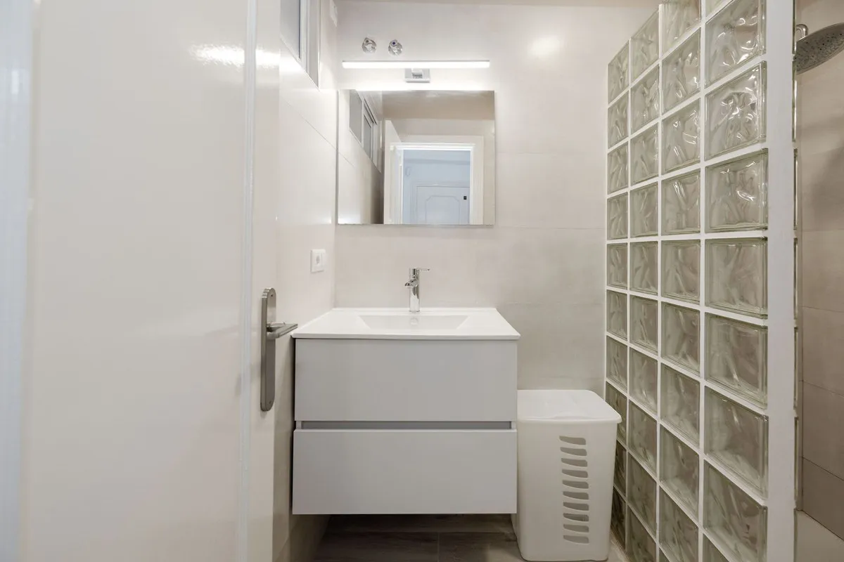 64a2858a-bf83-4555-9a0f-c476652dcdfd