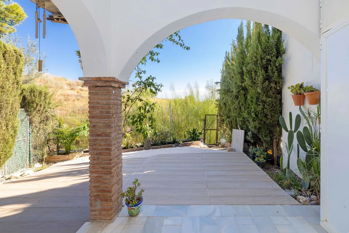 8534d3b8-a1ad-49cb-96e9-b256ead90838