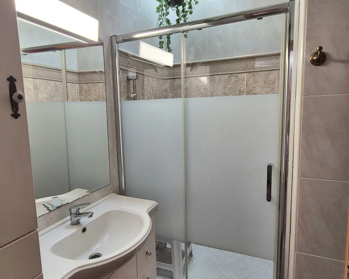 f299d1a7-4ab9-49c6-9240-6a81beee7937