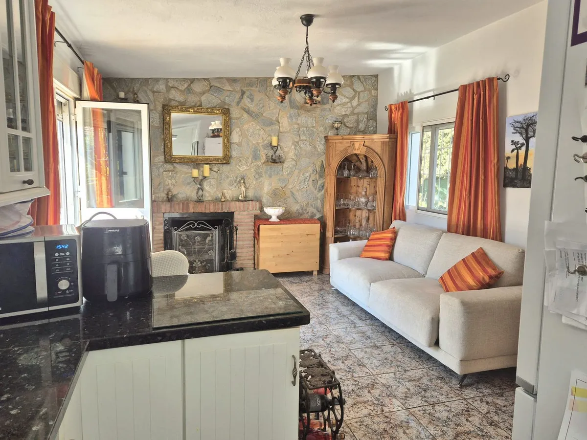 f9e2a7da-50ae-421e-9a02-dfec5e293cca