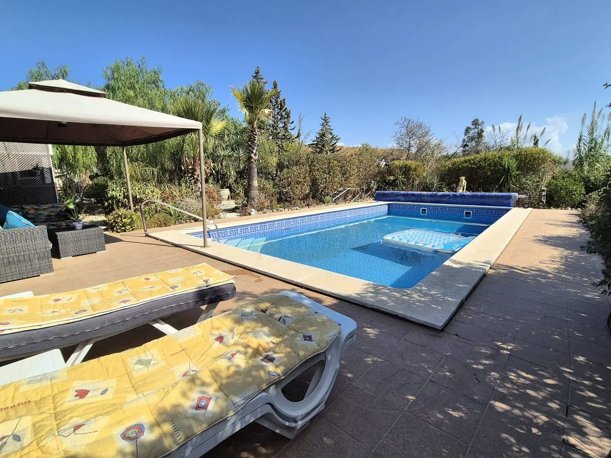 ff5678d9-ddf1-412c-8a3c-2d788eb89bce