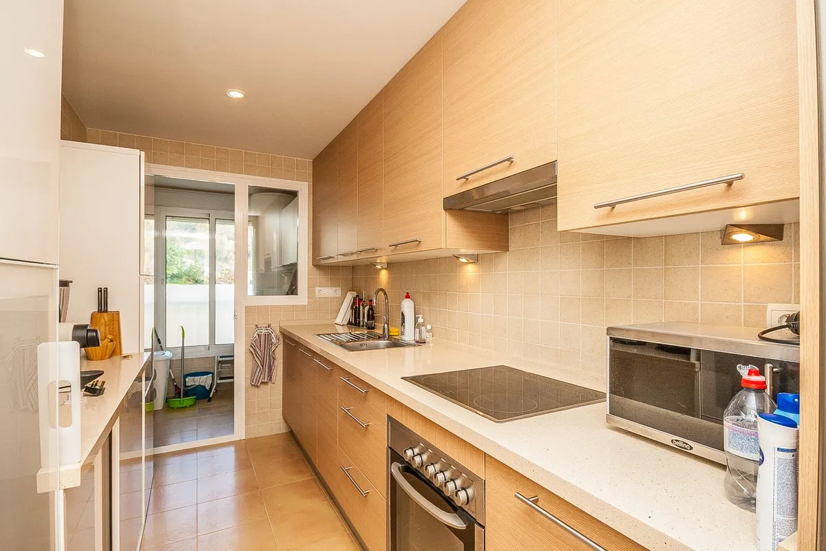 98bc1bca-4c84-421b-acea-6d52bb97a25d