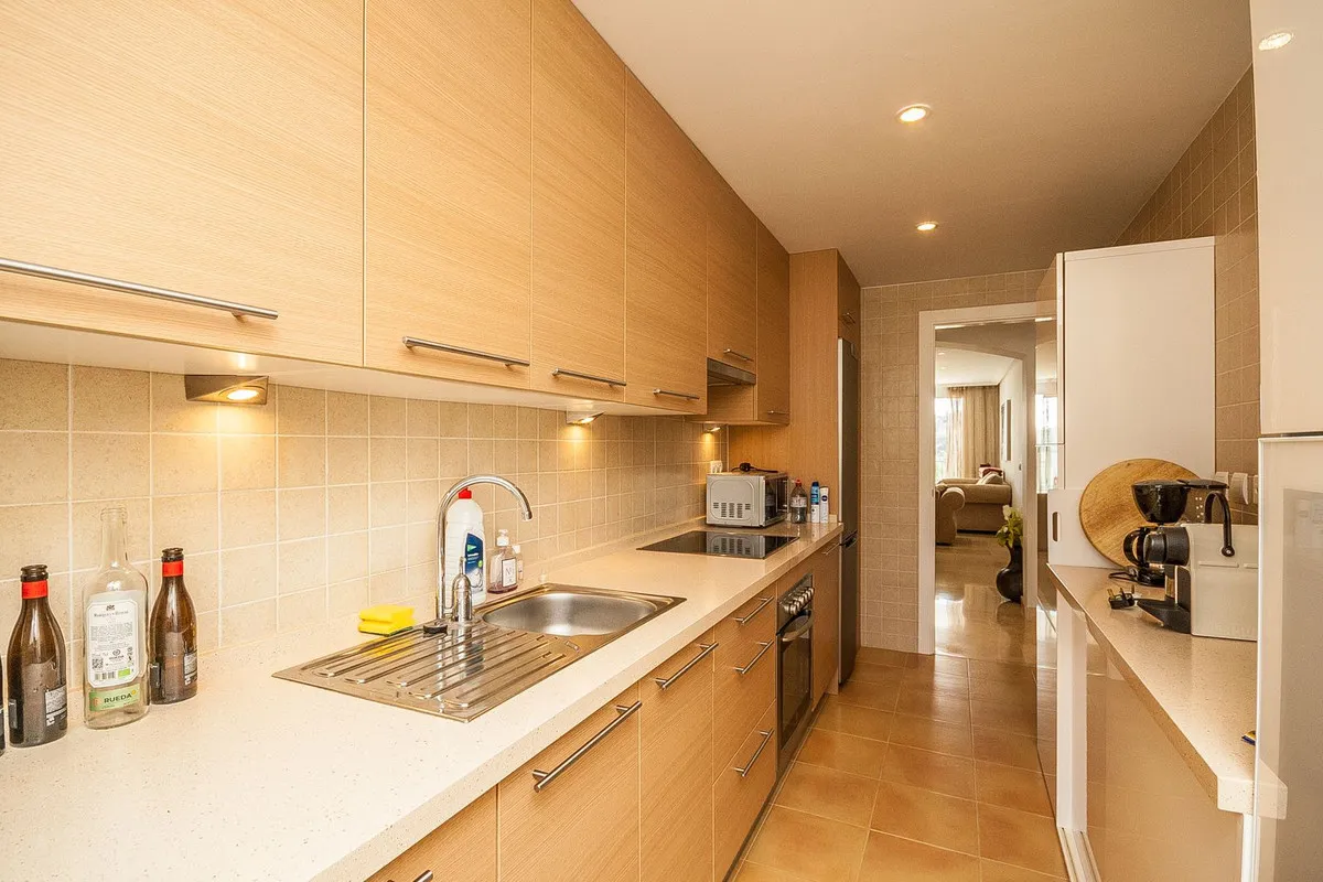 ccc963ab-3818-4c90-9bab-9de7e961e889