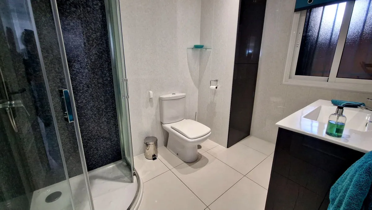 b00e2c0f-708c-46f7-bcb4-6f936e8c0330