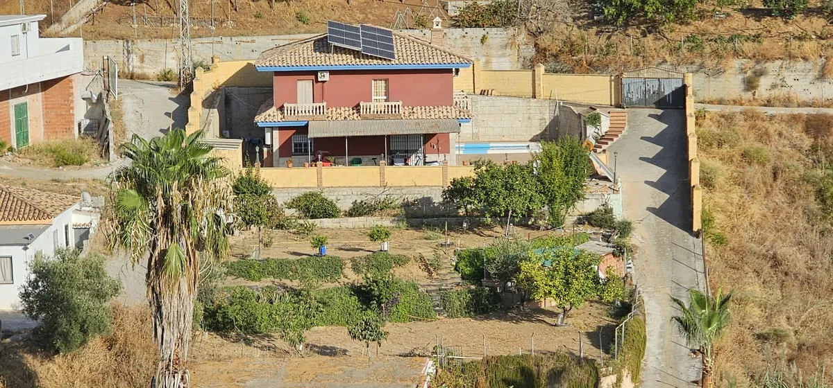 354c7af3-659b-41fe-ace9-a130db51dc2d