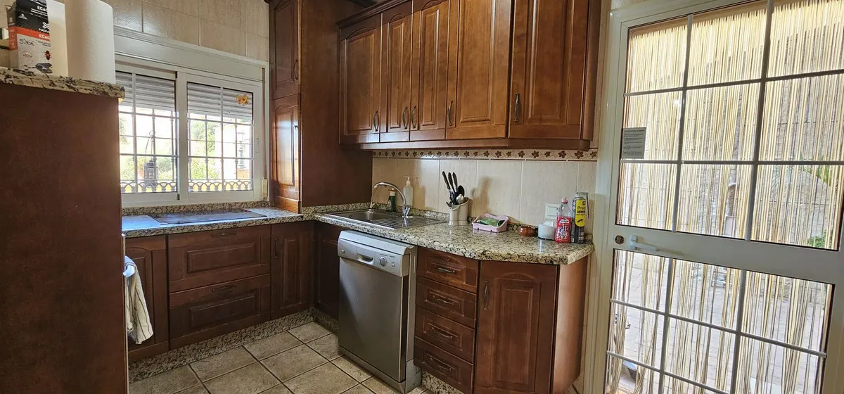 820f50c4-1c9b-49d9-9ba0-5ea444155757