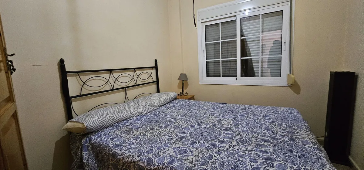 b17b63f2-293c-4e9d-bd8a-844c143d1a15