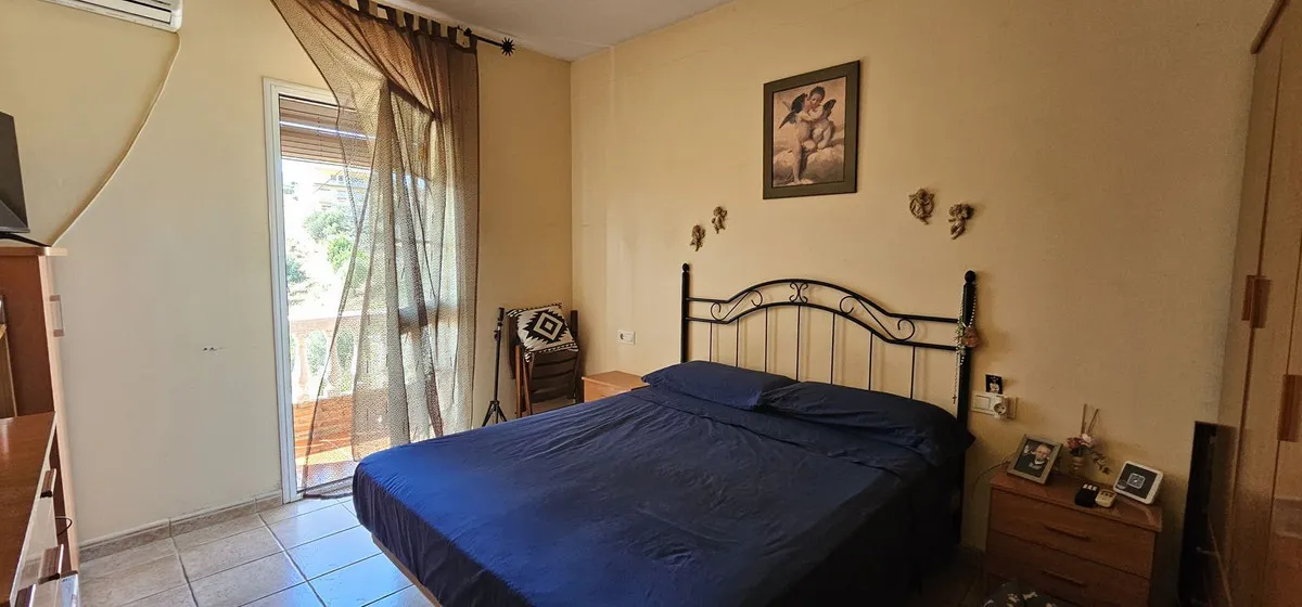 e9f471f2-06f0-4b33-a078-72d373665ba6