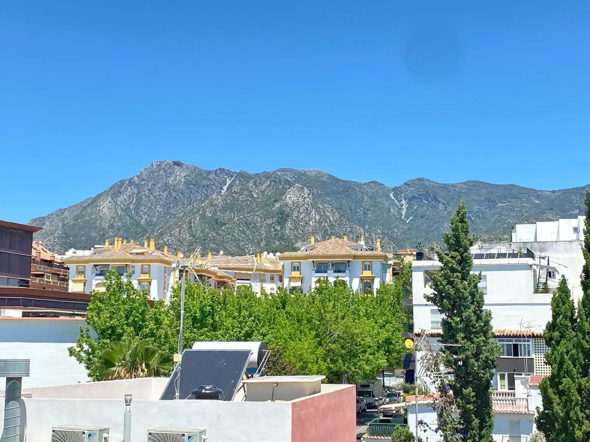 16d37ba9-a562-4e91-ac85-d9a89c87f038