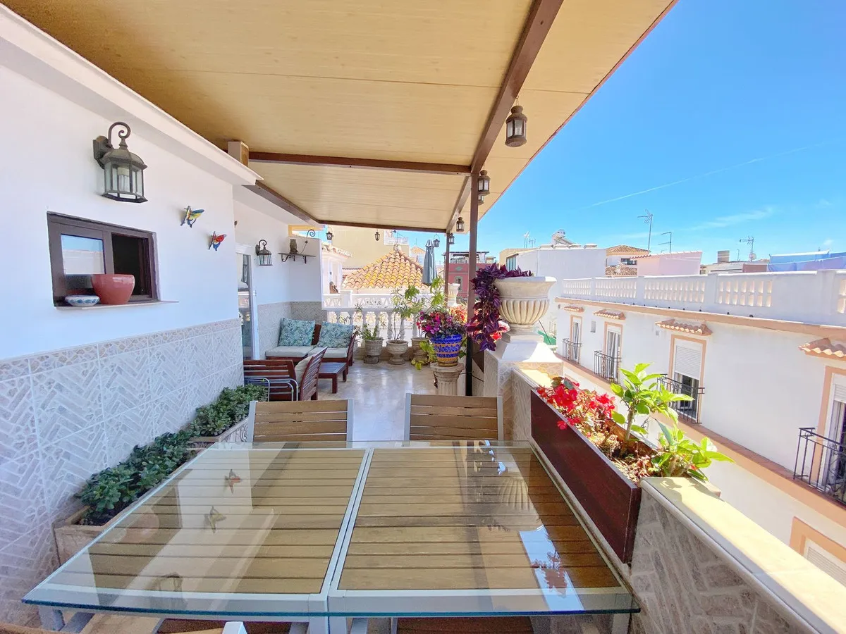 8d359b1c-a334-45c6-8256-41227bb45cb7