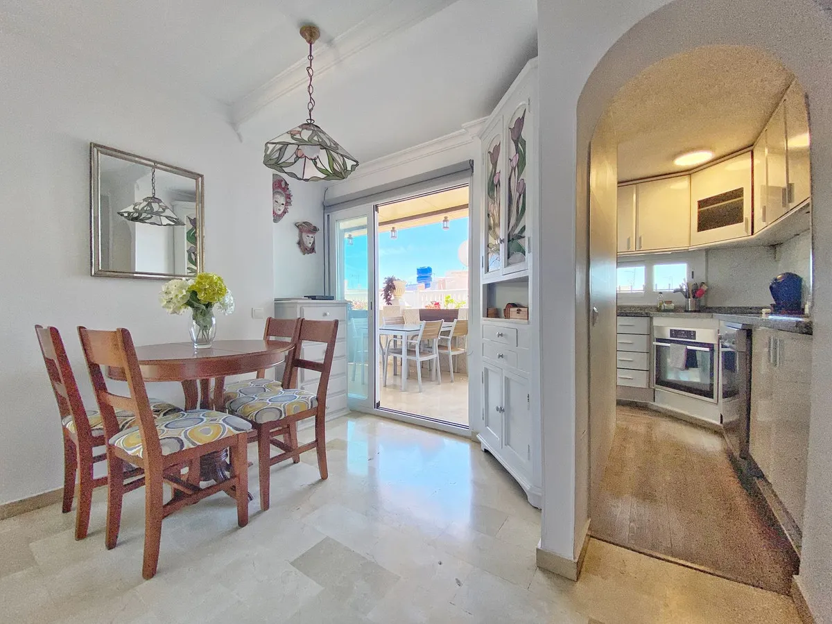 cf4fb1f6-44de-4d79-aa72-a15ad5b1d838