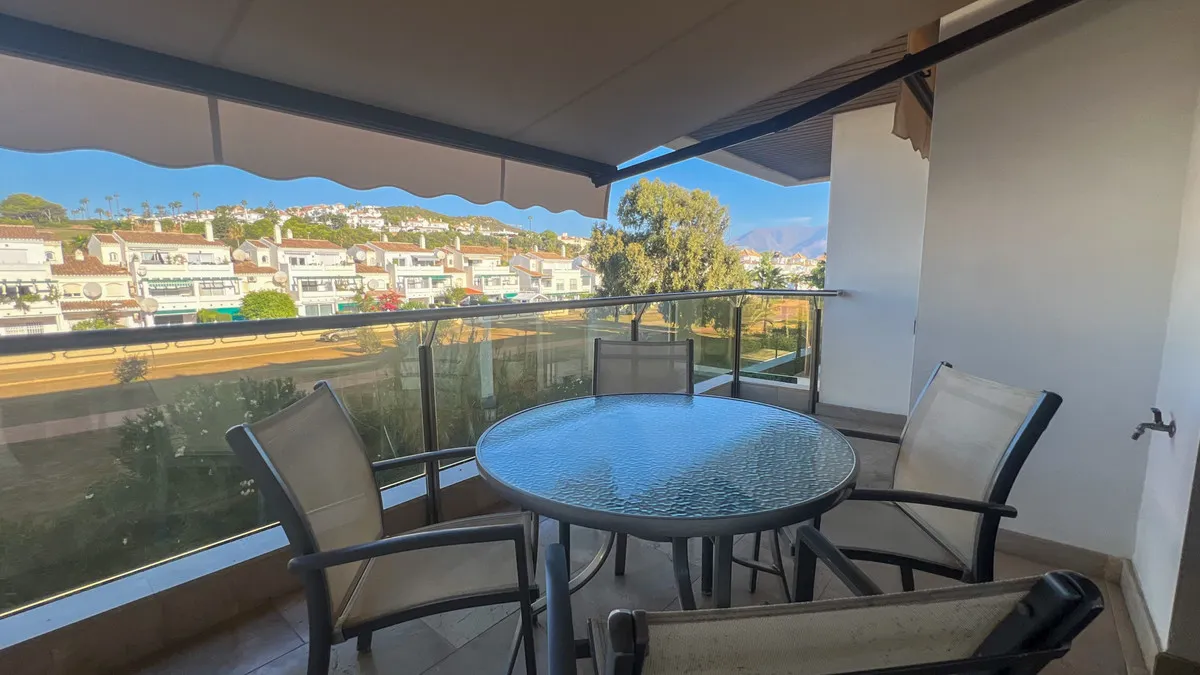 2d698932-2101-4fe6-9c13-01a874deed1d