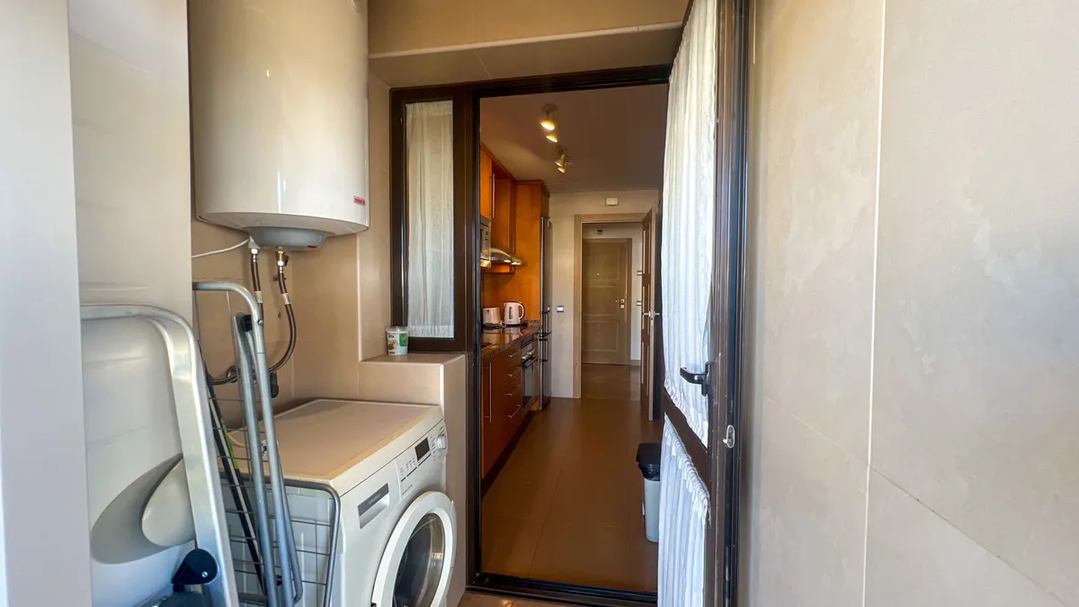 673d69e4-fcb0-40db-b051-5999d255da91