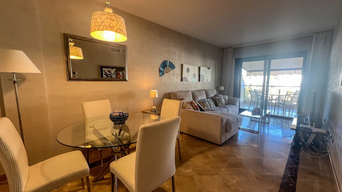 6ae9e0f6-a23b-475f-bc5f-a30e1d385e35