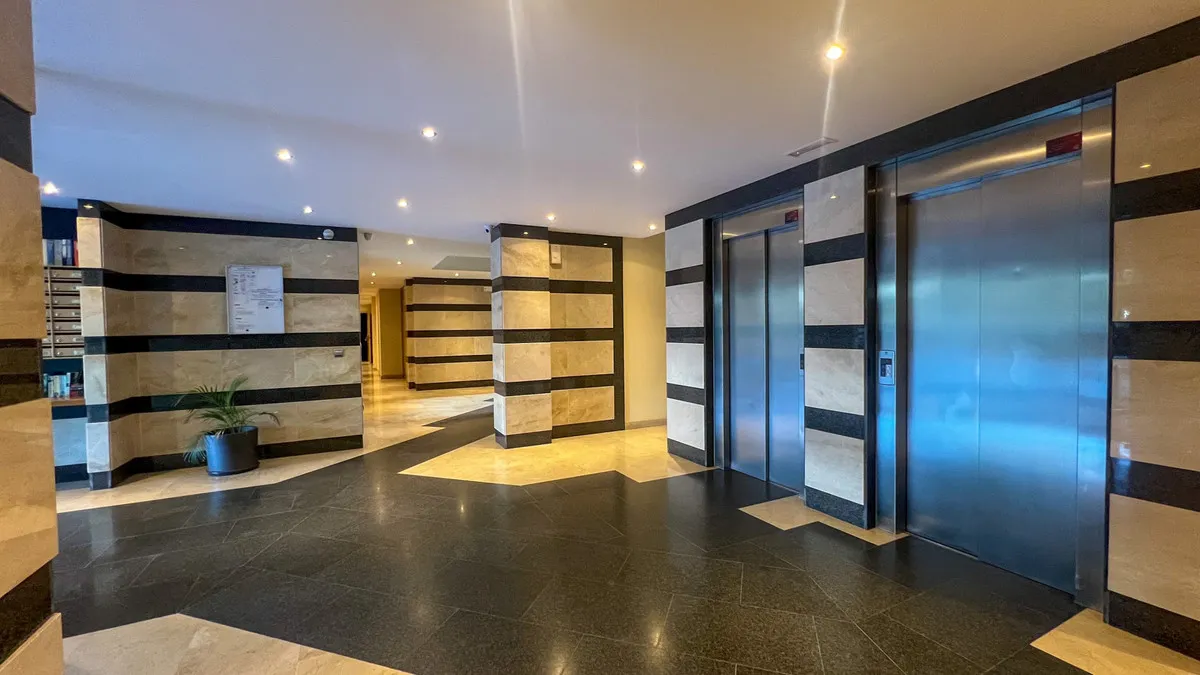 77c9df86-bc4b-41f7-ac54-cfc194cee11f