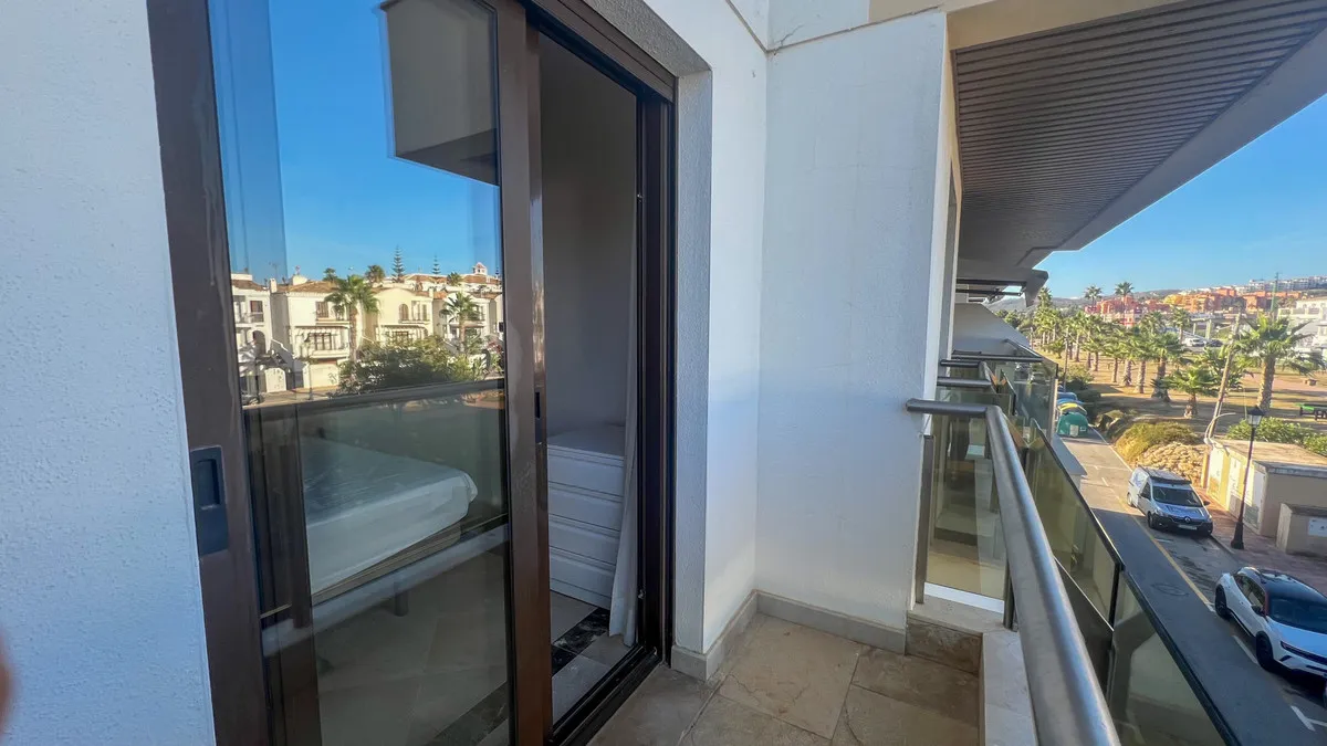 7af3590a-b19a-4377-832e-01bafb44d400