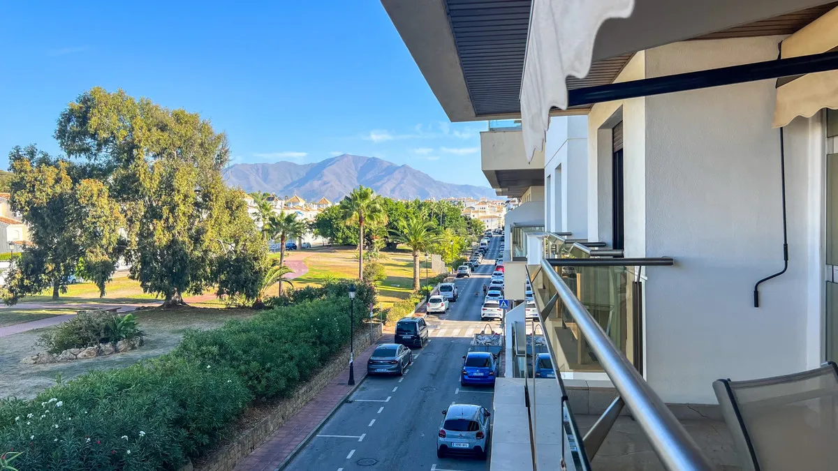 8f8817a1-5522-4f1b-afcc-3da326440108