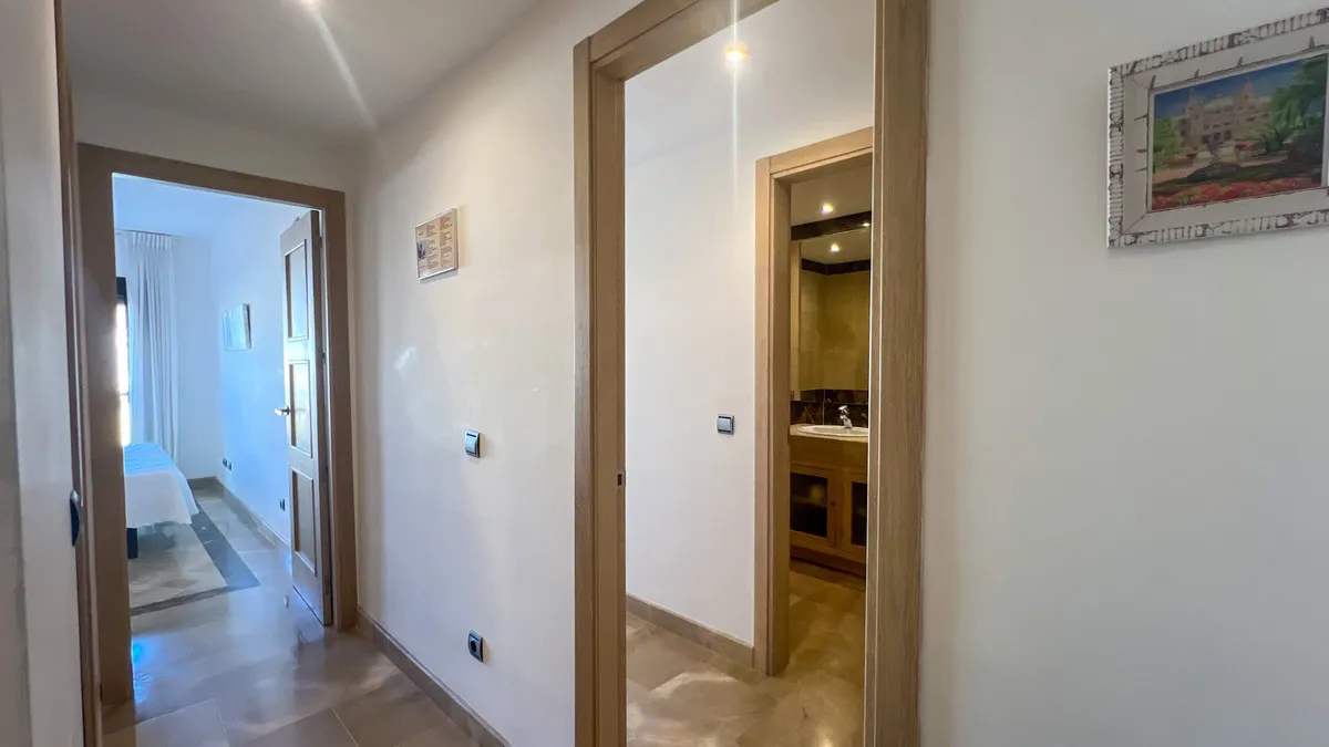 ad9ea320-ff33-435e-8907-76866b007c57