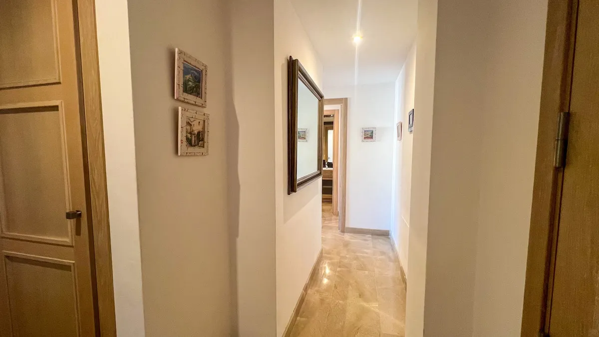 dacd7eec-a891-444d-b267-5abc622ad0b8