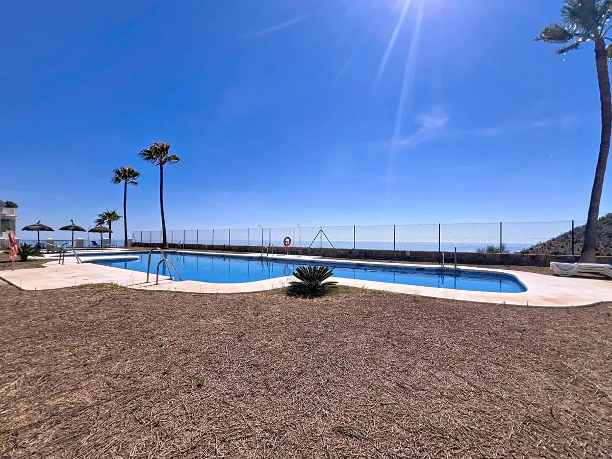 789f132c-17eb-4381-b4b2-3aeecba8a3cd