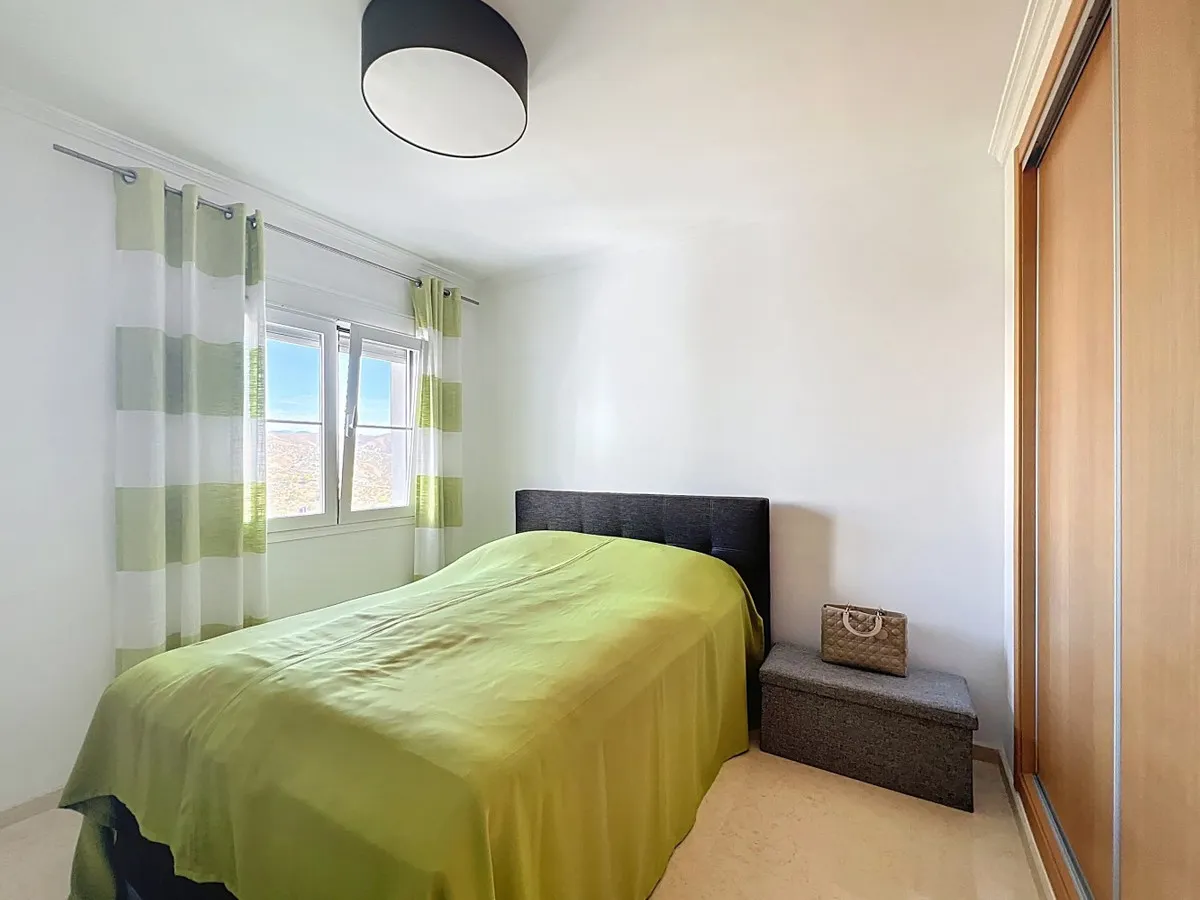 79c40042-21da-4f75-bd32-be704a7c556a