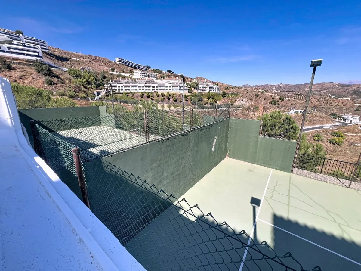 8ab384fa-4326-4eae-a0b7-50ad9de05034