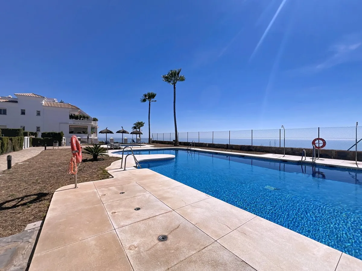 a0fbea7d-422b-4664-b9ef-c5bc125b57a2