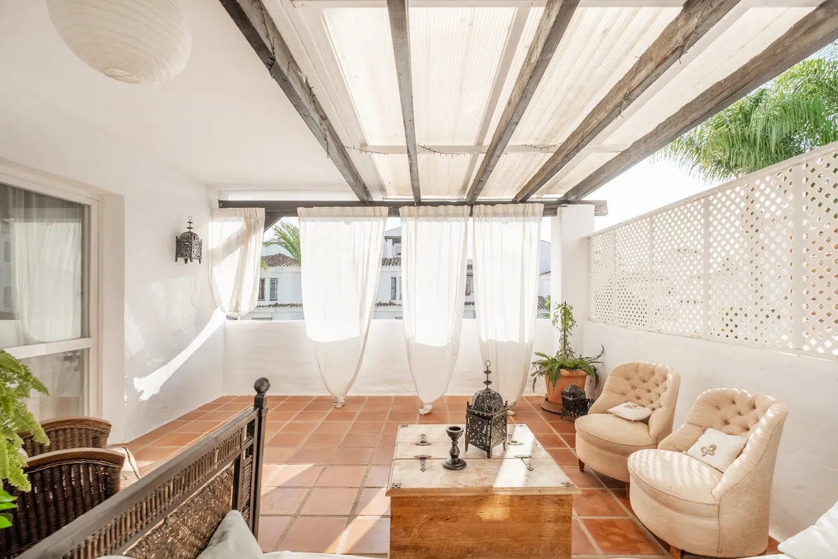 bcc8b884-674a-46a8-ba42-01a54fefff20